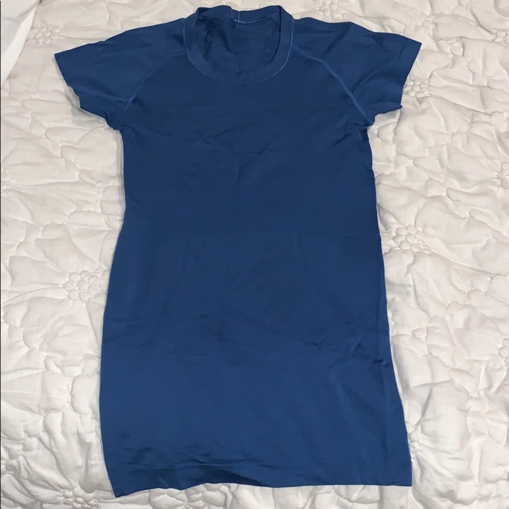 Lululemon swiftly tech crew top